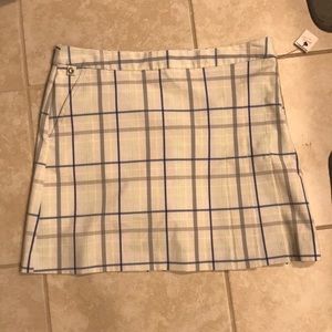 IZod performs cool fix stretch skirt